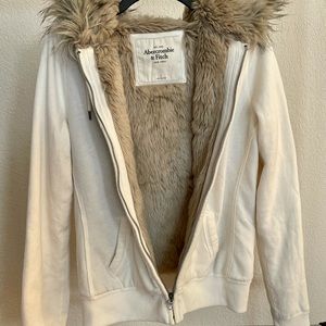 [SOLD] Abercrombie and Fitch Fur Lined Jacket